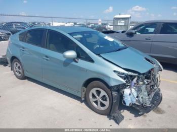  Salvage Toyota Prius