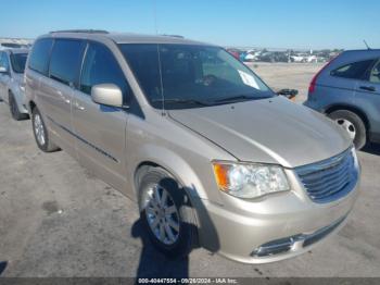  Salvage Chrysler Town & Country