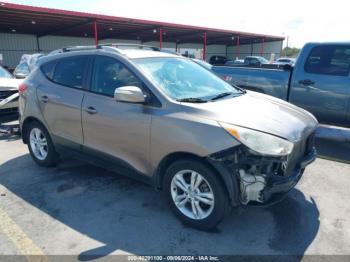  Salvage Hyundai TUCSON