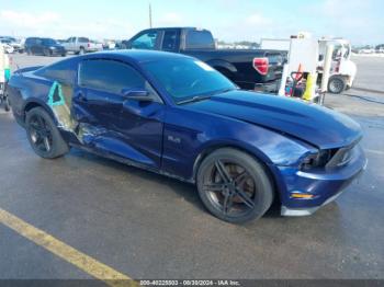  Salvage Ford Mustang