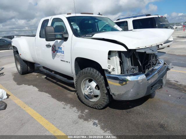  Salvage Chevrolet Silverado 3500