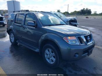  Salvage Nissan Pathfinder