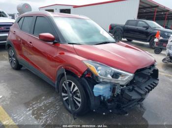  Salvage Nissan Kicks