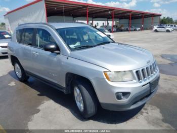  Salvage Jeep Compass