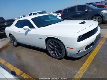  Salvage Dodge Challenger