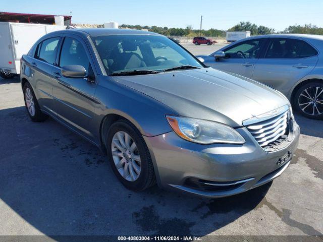  Salvage Chrysler 200