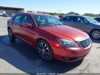  Salvage Chrysler 200