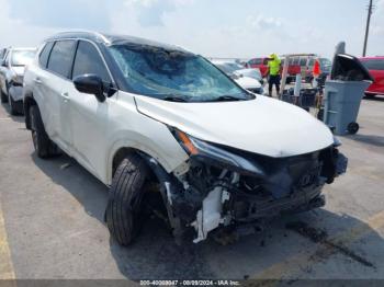  Salvage Nissan Rogue