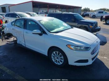  Salvage Ford Fusion