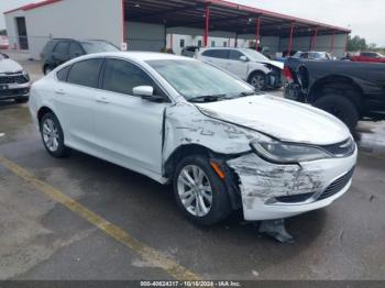  Salvage Chrysler 200