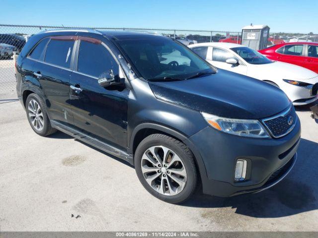  Salvage Kia Sorento