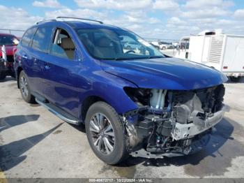  Salvage Nissan Pathfinder