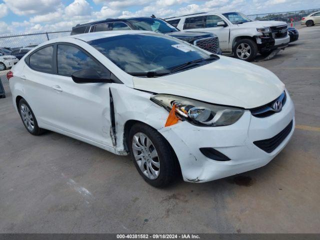  Salvage Hyundai ELANTRA