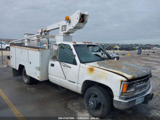  Salvage Chevrolet C3500 Chassis