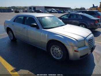  Salvage Chrysler 300