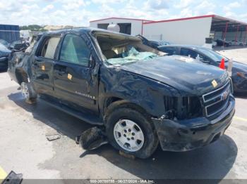  Salvage Chevrolet Suburban 1500