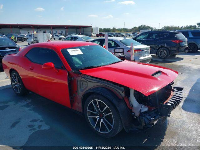  Salvage Dodge Challenger