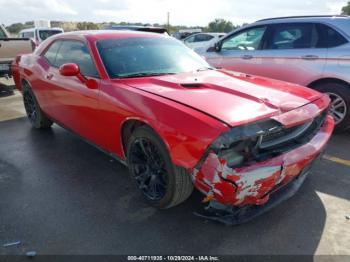  Salvage Dodge Challenger