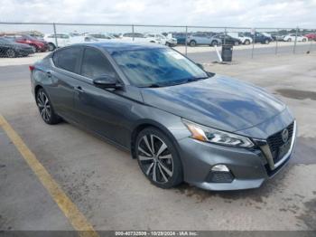  Salvage Nissan Altima