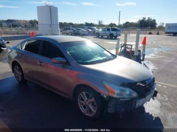  Salvage Nissan Altima