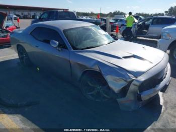  Salvage Dodge Challenger