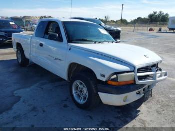  Salvage Dodge Dakota