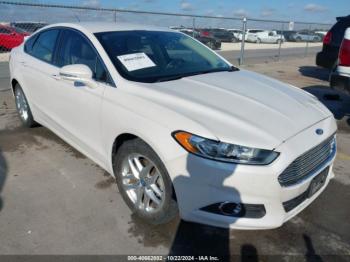  Salvage Ford Fusion