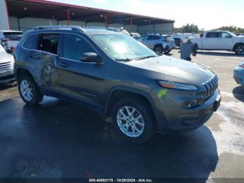  Salvage Jeep Cherokee