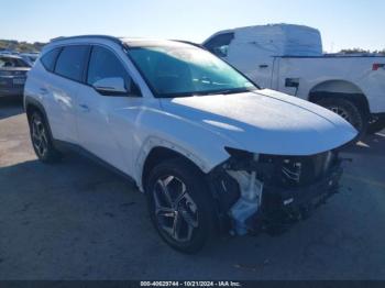  Salvage Hyundai TUCSON