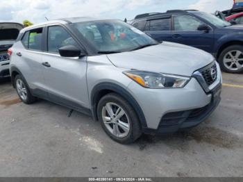  Salvage Nissan Kicks