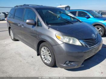  Salvage Toyota Sienna