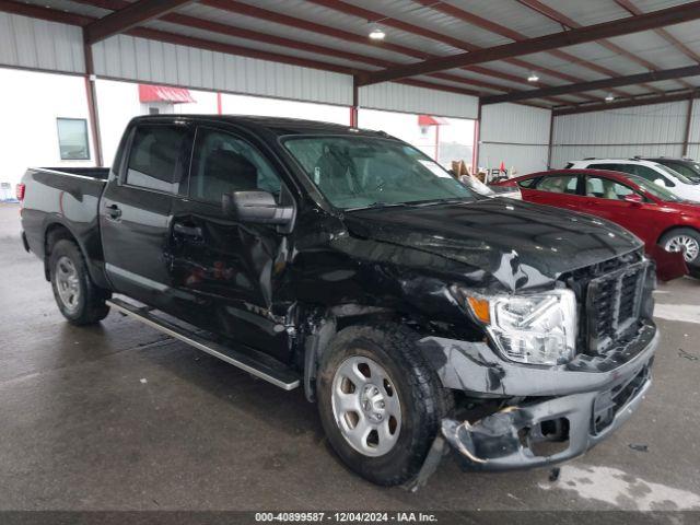  Salvage Nissan Titan