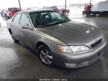  Salvage Lexus Es