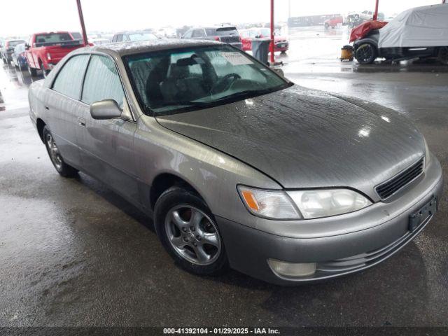  Salvage Lexus Es