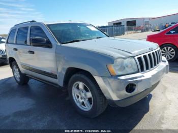  Salvage Jeep Grand Cherokee