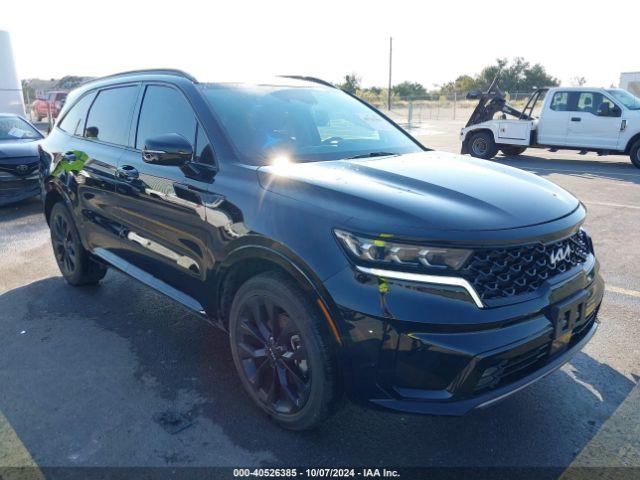  Salvage Kia Sorento