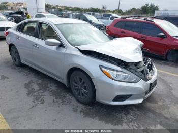  Salvage Nissan Altima