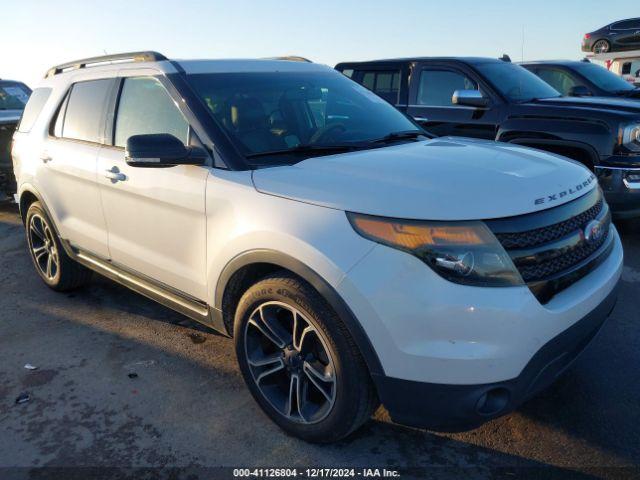  Salvage Ford Explorer