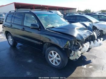  Salvage Toyota Highlander