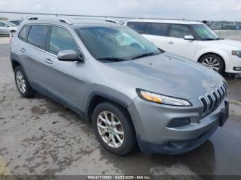  Salvage Jeep Cherokee