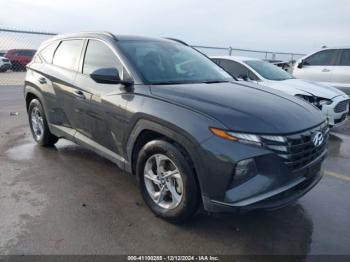  Salvage Hyundai TUCSON