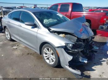  Salvage Chrysler 200