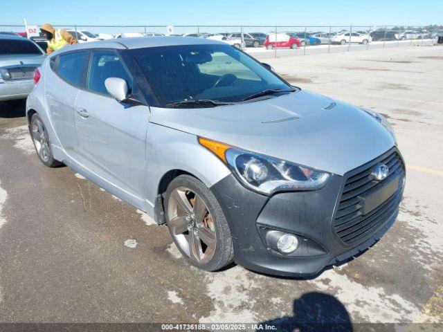  Salvage Hyundai VELOSTER