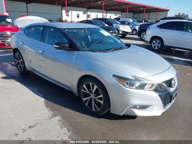  Salvage Nissan Maxima