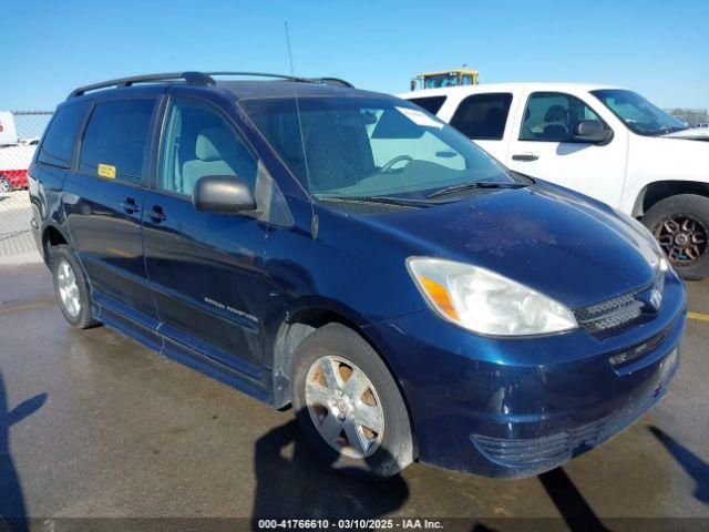  Salvage Toyota Sienna