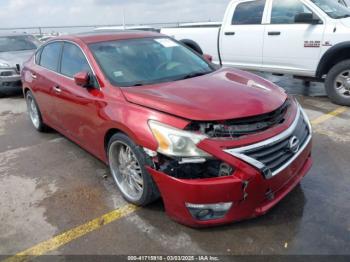  Salvage Nissan Altima