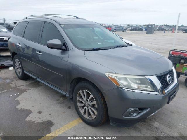  Salvage Nissan Pathfinder