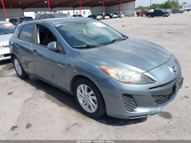  Salvage Mazda Mazda3