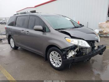 Salvage Toyota Sienna