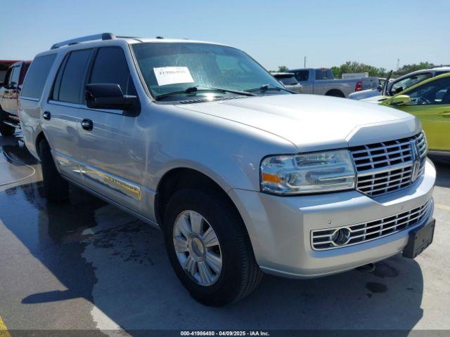  Salvage Lincoln Navigator